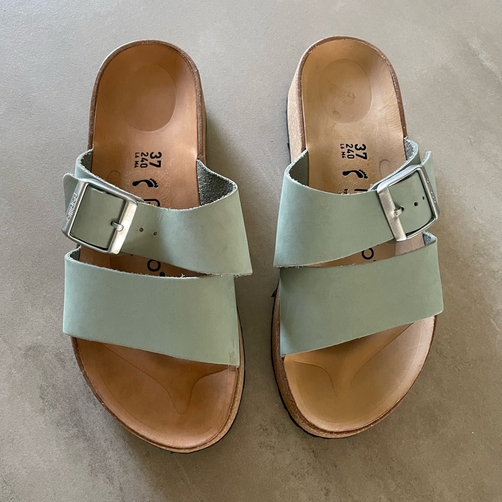 Papillio by Birkenstock Mint Green Double Strap
Sandals - Size 37 (US 6-6.5)